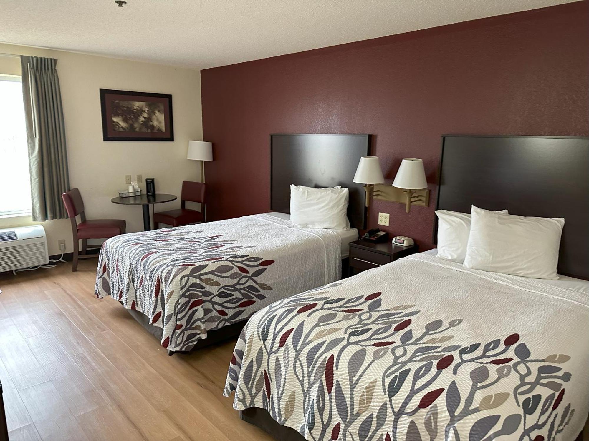 Red Roof Inn Clyde Экстерьер фото